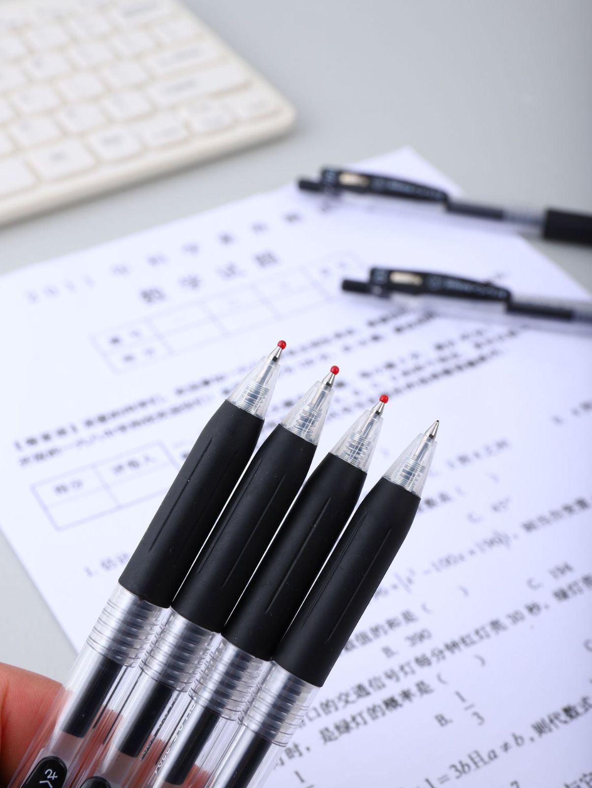 0.5mm精密走珠筆辦公文具
